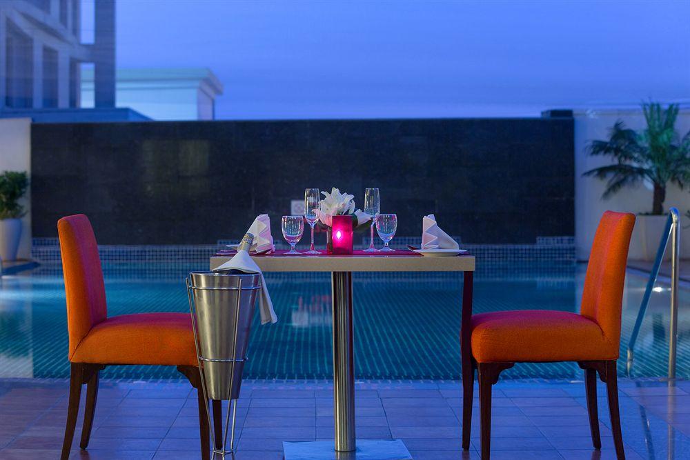 Four Points By Sheraton Jaipur, City Square Extérieur photo