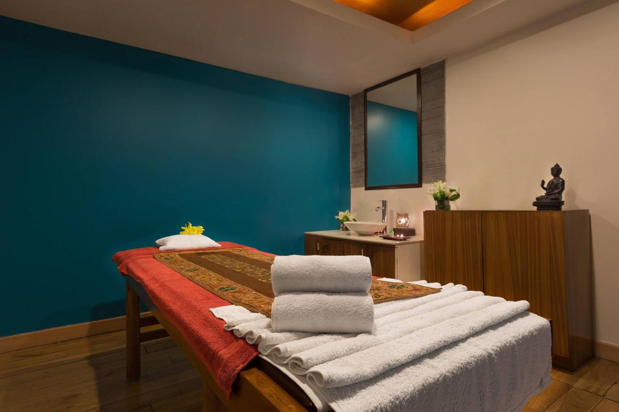 Four Points By Sheraton Jaipur, City Square Extérieur photo