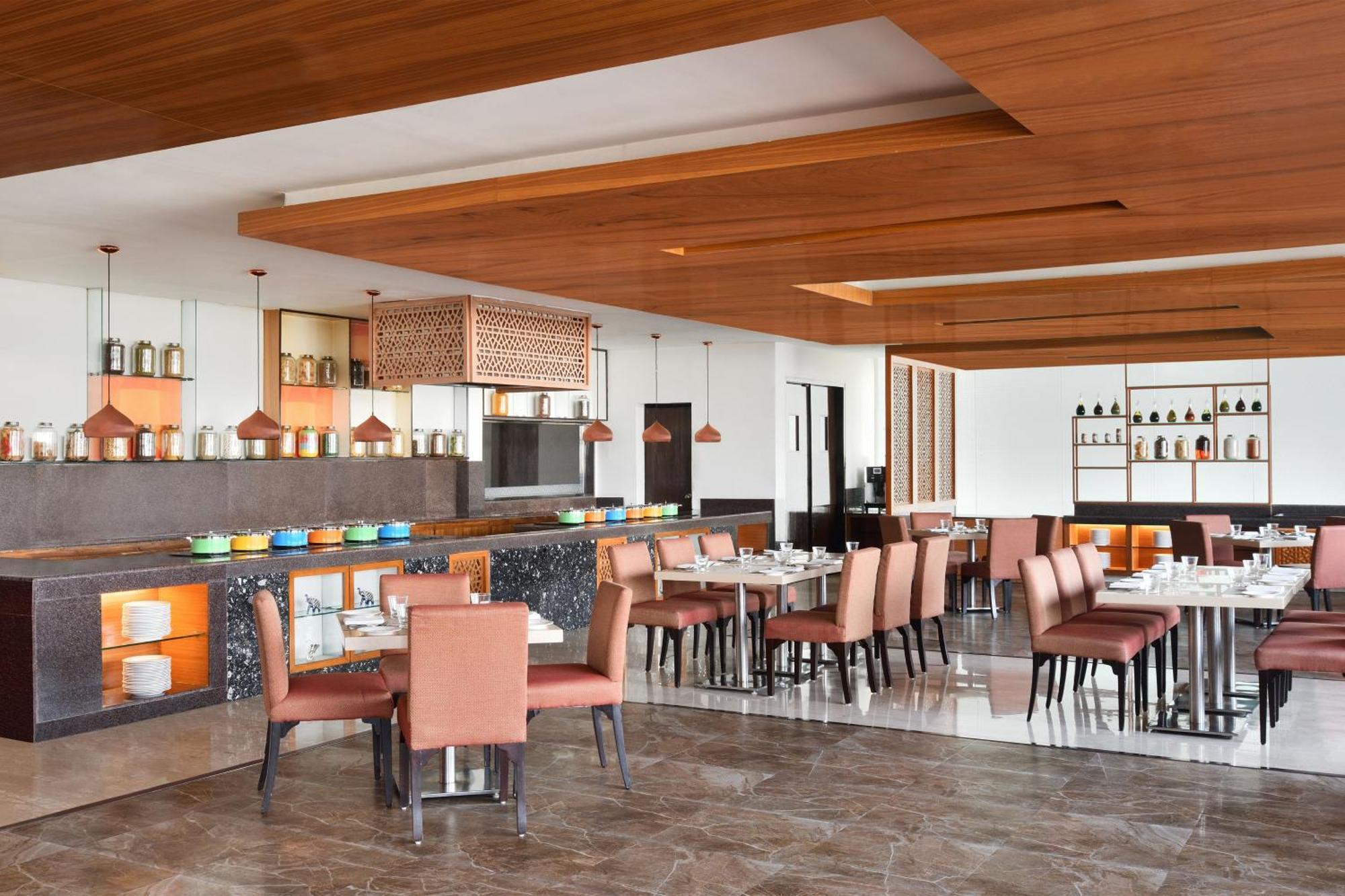 Four Points By Sheraton Jaipur, City Square Extérieur photo