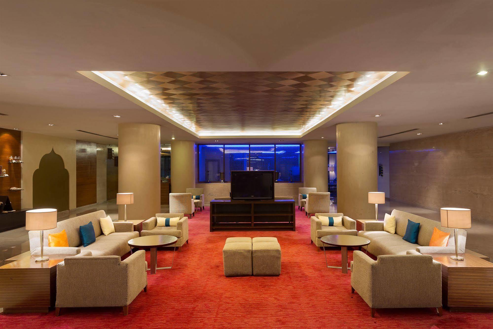 Four Points By Sheraton Jaipur, City Square Extérieur photo