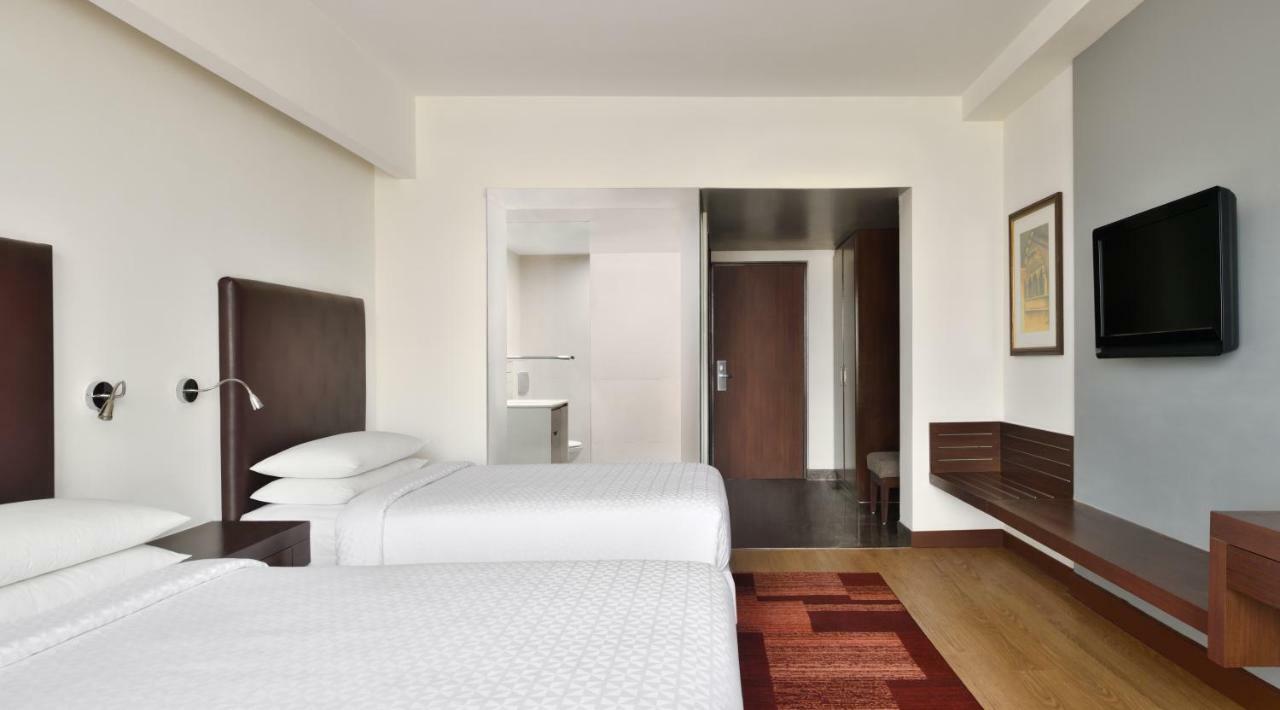 Four Points By Sheraton Jaipur, City Square Extérieur photo
